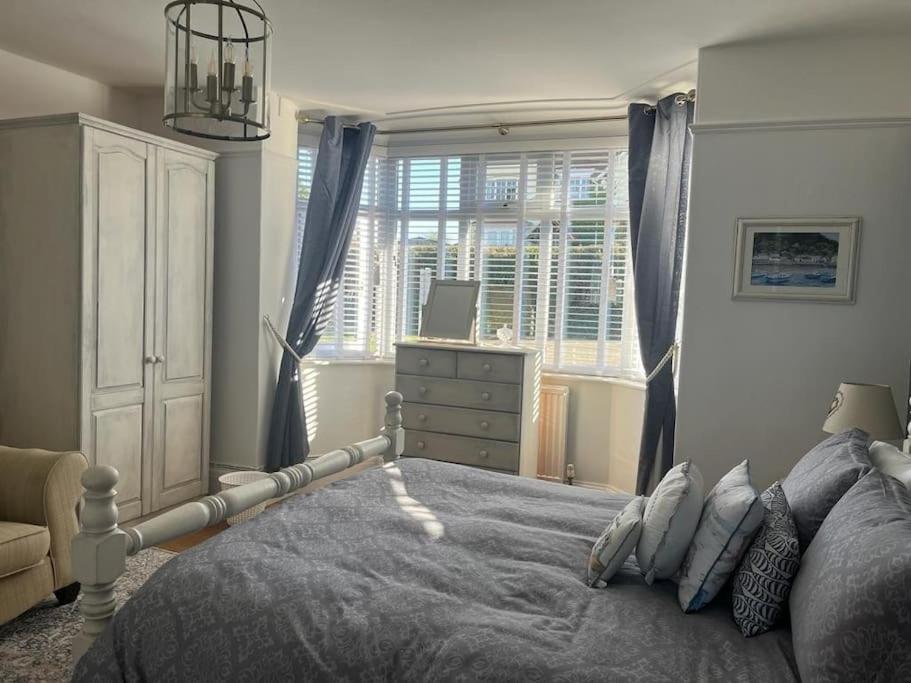 Blue Anchor House - Seaview, Hot Tub Apartments Extérieur photo