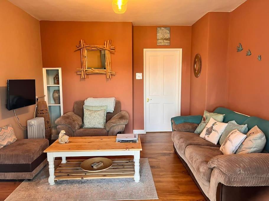 Blue Anchor House - Seaview, Hot Tub Apartments Extérieur photo