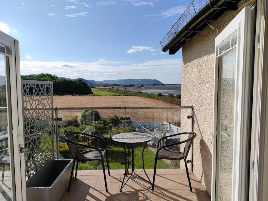Blue Anchor House - Seaview, Hot Tub Apartments Extérieur photo