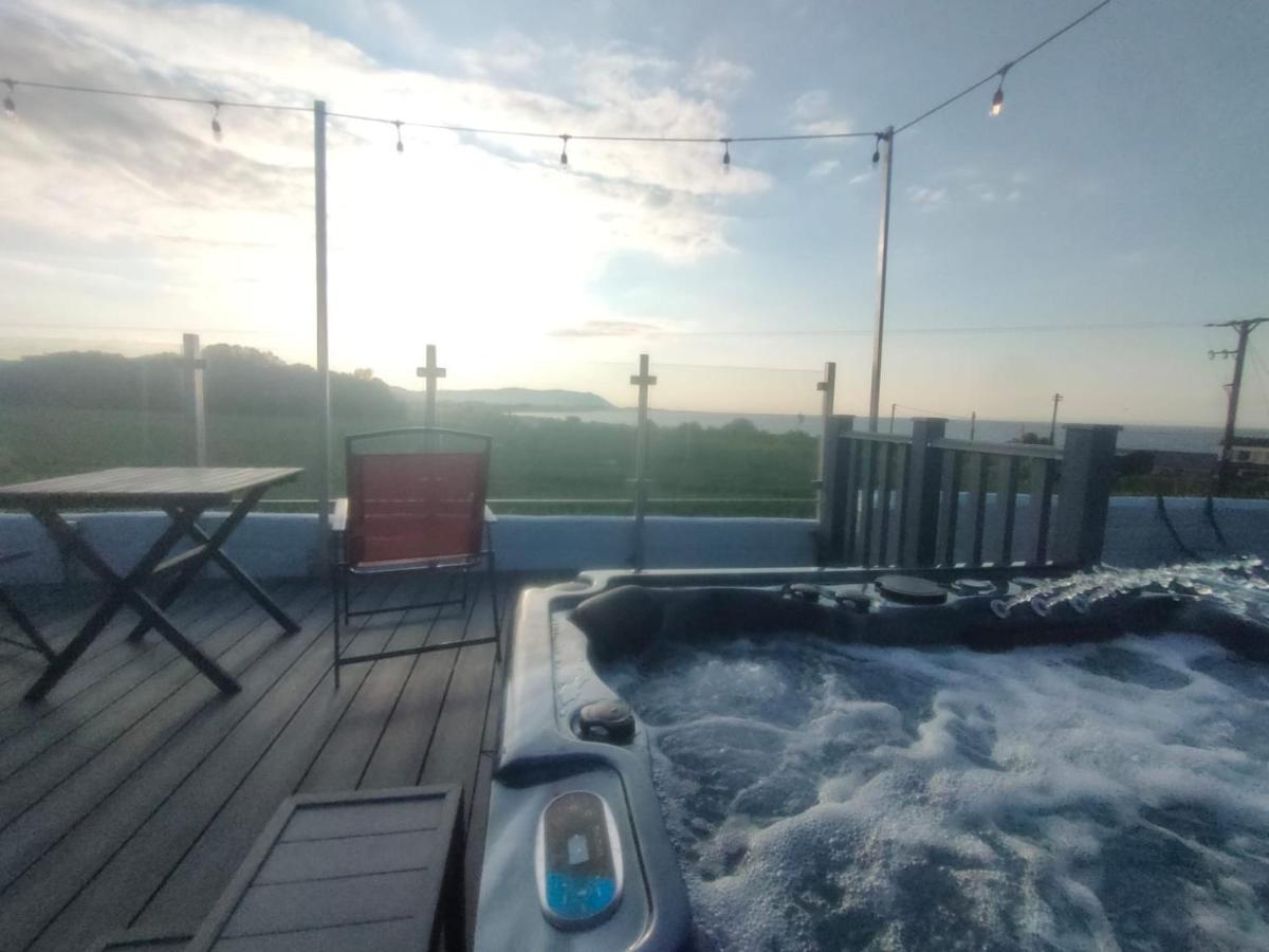 Blue Anchor House - Seaview, Hot Tub Apartments Extérieur photo